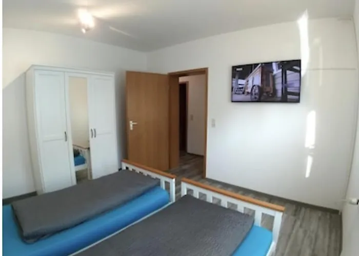 Exklusive Ferienwohnung Mit Terasse Und Garten In Einbeck, Zentrum! Neu!!