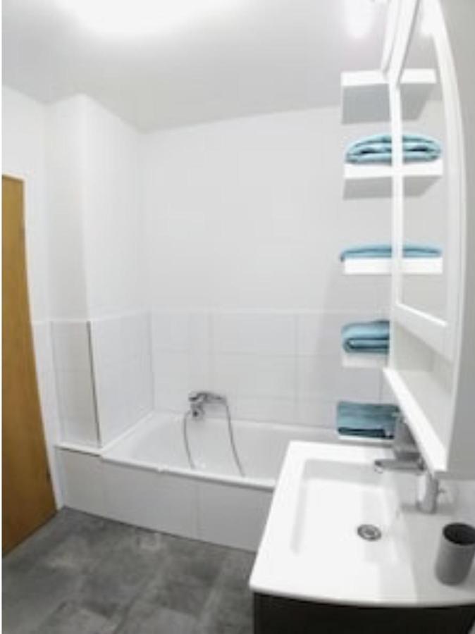 Exklusive Mit Terasse Und Garten In Einbeck, Zentrum! Neu!! *